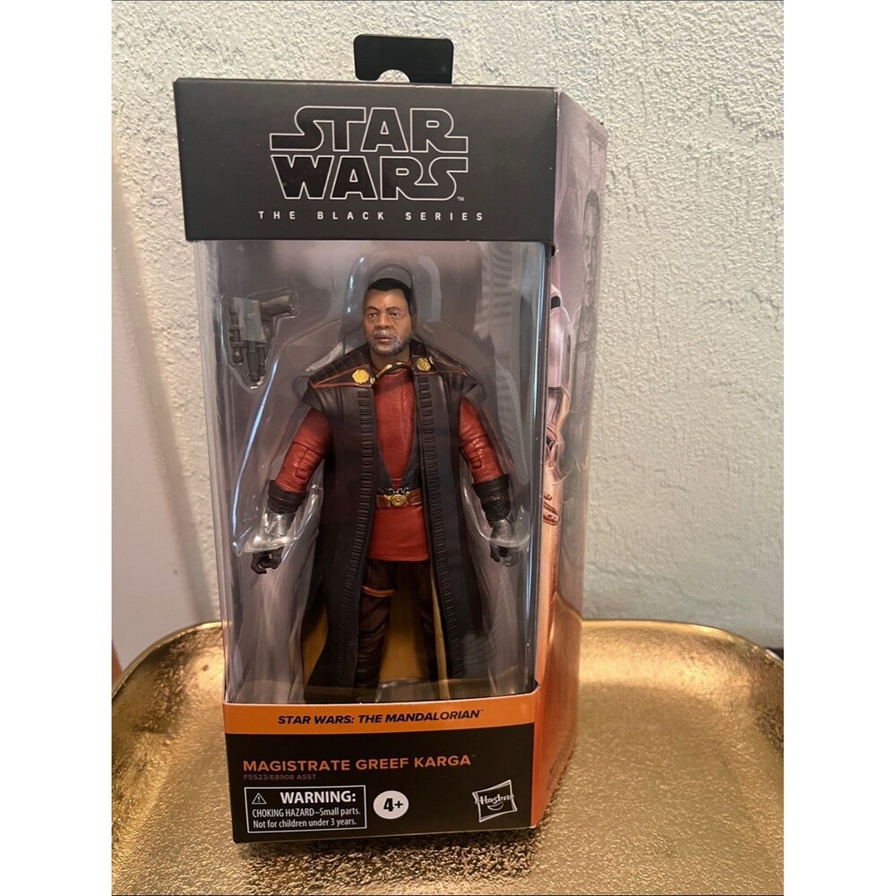 2119* Hasbro Star Wars Black Series Magistrate Greef Karga - Red & Black